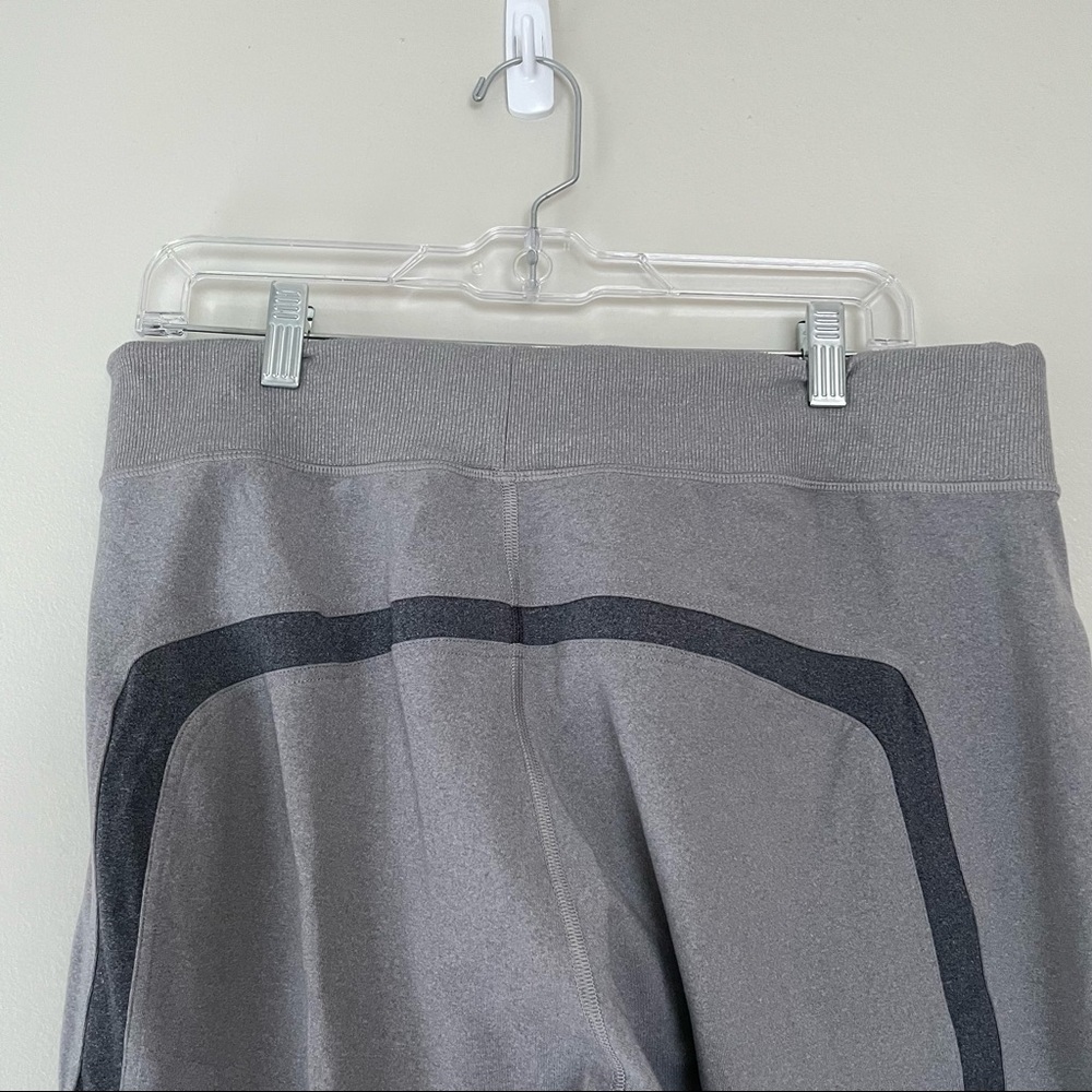 Lululemon sweatpants - Picture 5 of 8